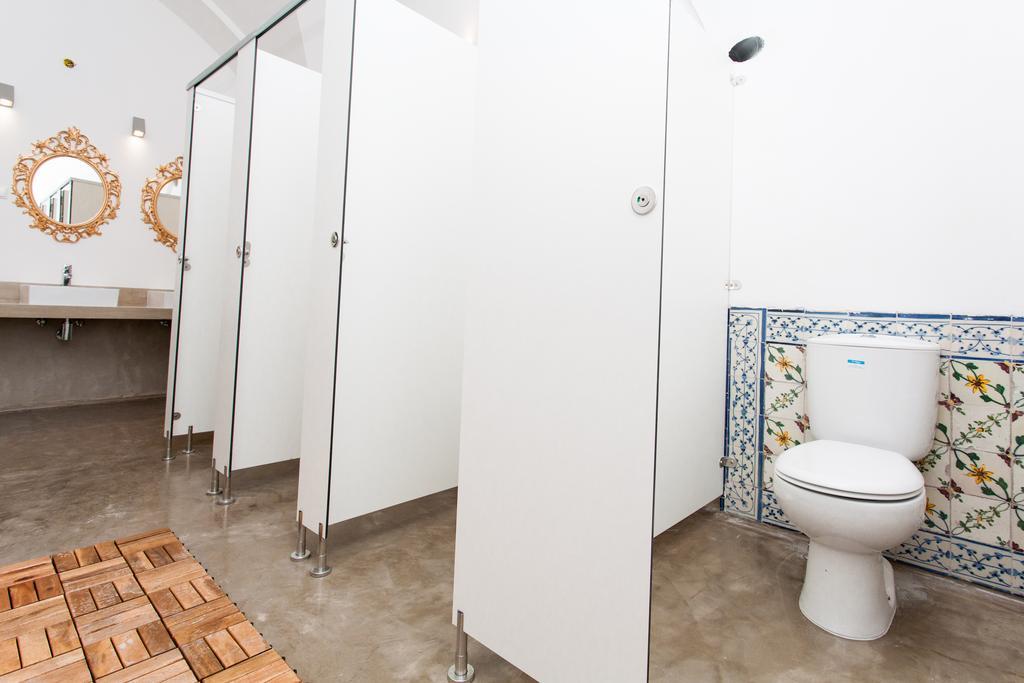 Litera en habitación compartida superior mixta de 4 camas